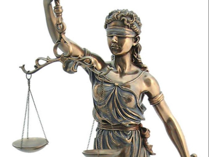 PROVINCIA GRANDA - Statua giustizia