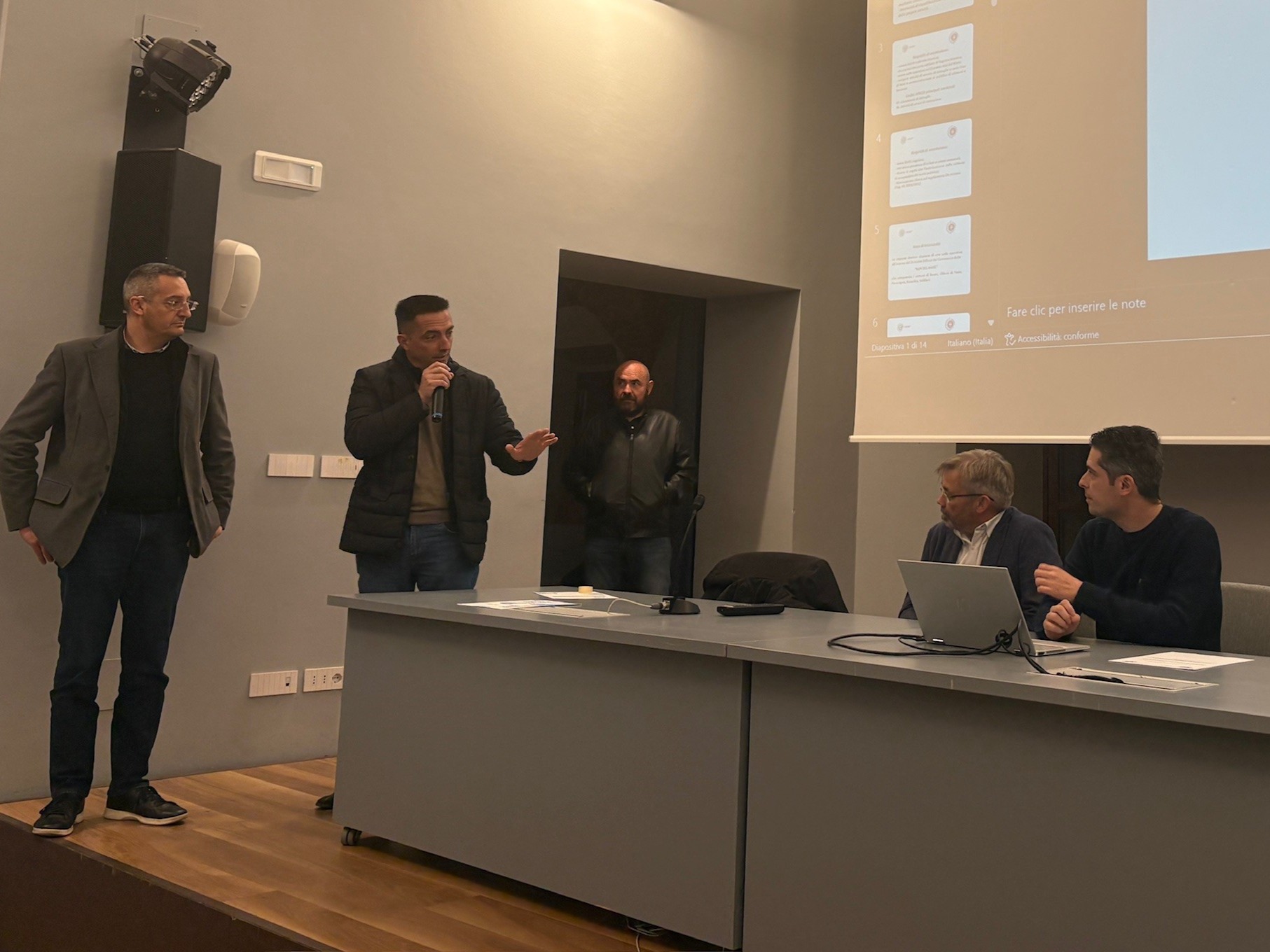 PROVINCIA GRANDA - Un momento della presentazione a Boves