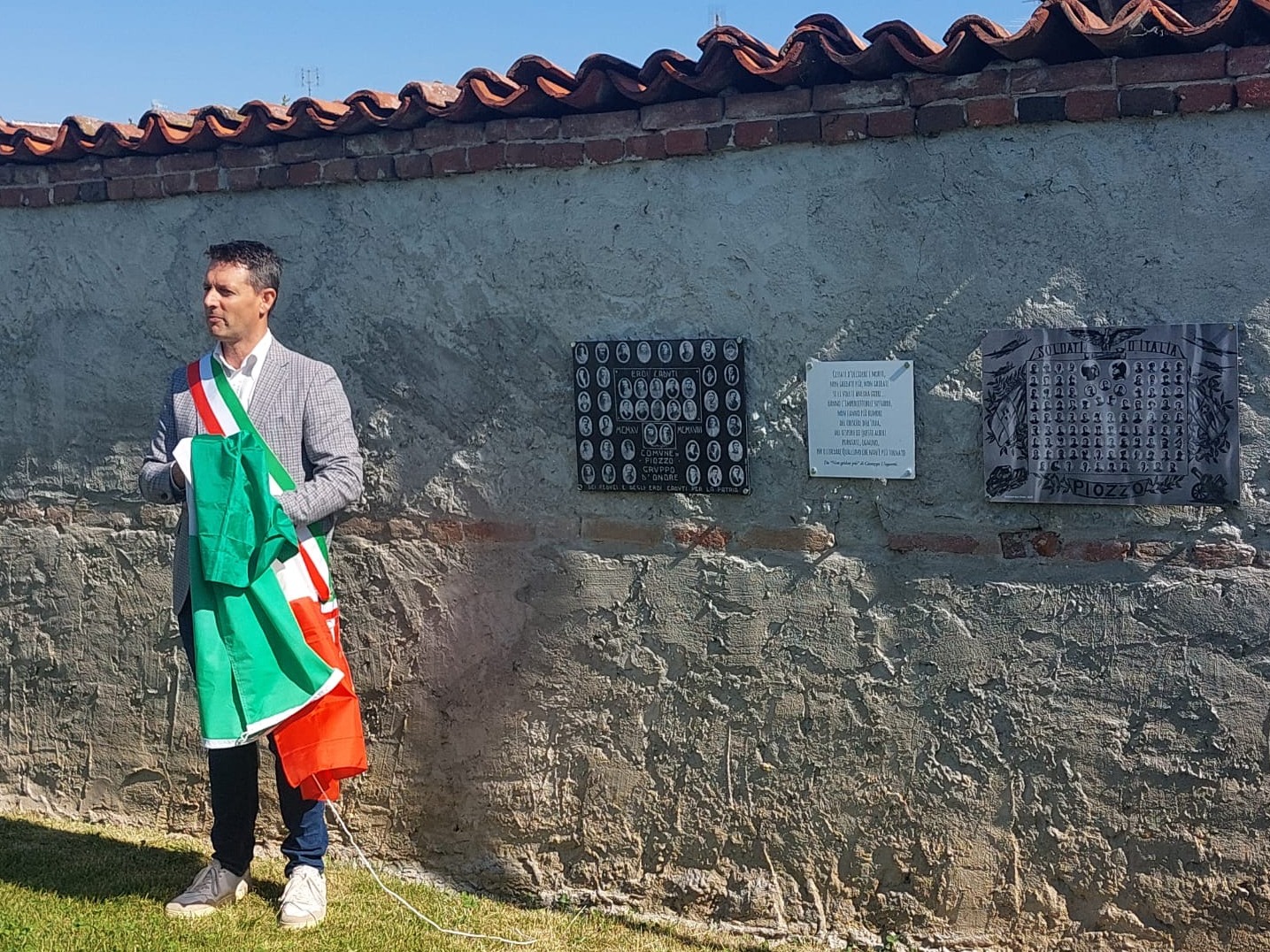 PROVINCIA GRANDA - Scoprimento targhe caduti Piozzo Volontari per l’Arte 25 Aprile 2026