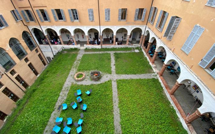 PROVINCIA GRANDA - Il chiostro dei Licei di Mondovì