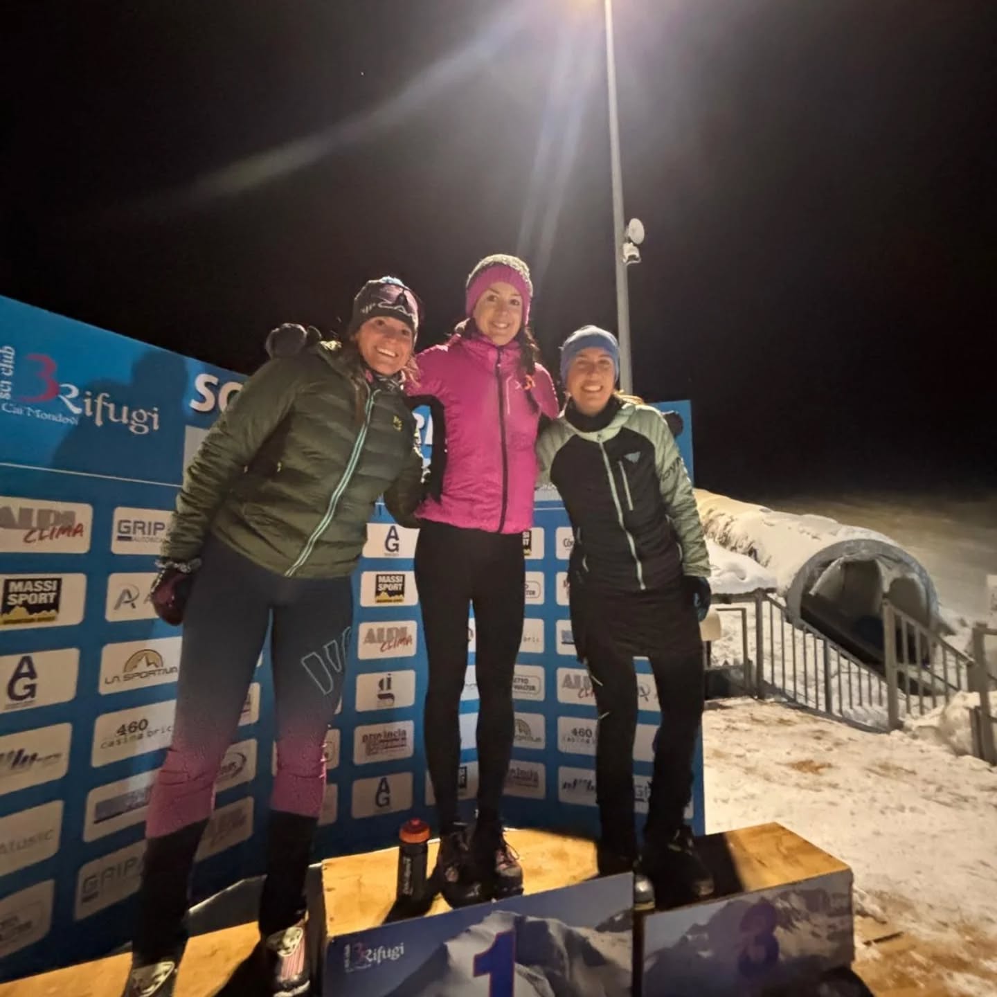 podio femminile Vertical Artesina