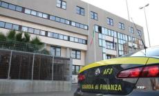 La Guardia di Finanza di Fossano arresta direttore lavori della piscina di Ivrea