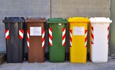  Come raccogliere e gettare i rifiuti domestici ai tempi del coronavirus: i casi anche per “positivi” o “in quarantena”