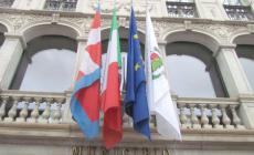 "Giornata delle malattie rare": s’illumina il municipio di Mondovì