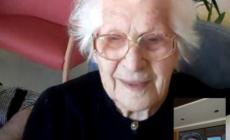 Dogliani: clavesanese compie 106 anni, l’amministrazione le fa gli auguri con una videochiamata