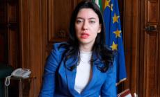Azzolina: «Non si torna a scuola» - Ministra a Corriere della Sera, troppi rischi