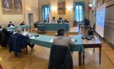 Mondovì: le immagini del primo consiglio comunale covid-19 - Nuova caserma dei vigili del fuoco, approvata all'unanimità  la cessione gratuita del terreno