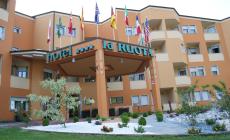 I gestori  dell'Hotel Ristorante la Ruota di Pianfei scrivono al Presidente Regionale Cirio: "aiutateci a tornare a lavoro"