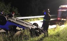 Garessio: ennesimo incidente sulle strade del mare - Auto si cappotta sul colle San Bernardo