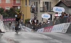 Ciclismo, Gran Piemonte: vince Bennett, trionfano le Langhe e Dogliani
