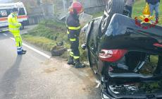 Bagnasco: auto si ribalta sulla statale 28, donna trasportata in ospedale
