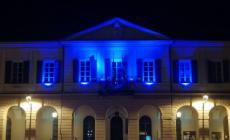 Municipio in blu a Peveragno nella Giornata Mondiale della Consapevolezza per l'Autismo