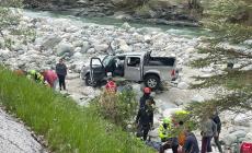 Perde il controllo dell'auto e finisce in un torrente a Montaldo Mondovì 
