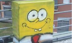 A Farigliano un porta contatore della luce diventa SpongeBob!