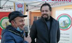 FOTOGALLERY - La Fiera del Bue Grasso di Carrù presentata... vicino a una stalla! 