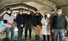 Vaccinazione sugli sci: a Prato Nevoso la tensostruttura dell’Esercito