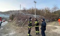 Priero: potrebbe essere doloso l'incendio che per ore ha impegnato vigili del fuoco, volontari, Aib, carabinieri forestali. 