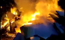 Margarita: rogo di una catasta di legna, intervento dei vigili del fuoco 