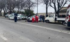 Mondovì: ciclista investito in via Einaudi