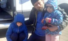 "Mondoviforucraina" prosegue il suo viaggio che porterà a Mondovì bambini e famiglie saliti sui furgoni al confine con la Polonia
