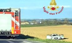 Mondovì: auto fuori strada sulla circonvallazione