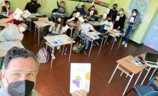 Banco Azzoaglio e Fondazione Cesare Pavese insegnano educazione finanziaria nelle scuole attraverso la letteratura e la filosofia