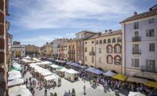 A Savigliano torna 'QuintEssenza': domenica 15 maggio la XXIII edizione. Essenze, erbe, spezie, fiori e aromi invadono la città