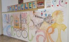 San Michele: un murale nell’atrio delle scuole