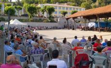 VIDEO - Concerto-omaggio a Lucio Dalla a San Michele Mondovì: la magia di "Caruso"