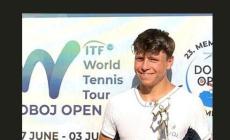 Tennis: Lorenzo Comino vince in Bosnia ed è tra i migliori italiani Junior al mondo