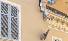Doppio intervento a Piozzo: si sostituiscono 8 telecamere e si demolisce il vecchio archivio storico