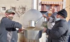 Domenica la Fiera dei Puciu: a Farigliano Minestra degli Uomini e street food