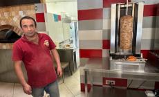 Ibrahim, dal suo "Istanbul kebab" di Mondovì: «Mio figlio, in Turchia, dopo il terremoto, dorme nel parco»