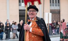 Mondovì: addio a Renato Sciolla, per anni alla testa delle sfilate del Carlevé