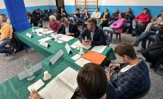 Mondovì, consiglio comunale “fuori le mura”: l’assemblea a Breolungi, nei locali della scuola