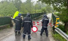 Mondovì, maltempo. Ellero continua a crescere: chiusi i ponti di via Molino Lavagna e Follone