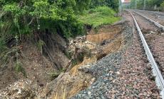 Linea ferroviaria sospesa da Fossano a Mondovì. Tecnici Rfi al lavoro. Istituiti bus sostitutivi 