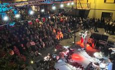 Chiusa di Pesio: piazza Cavour sold out per i Lou Tapage