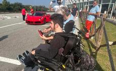 Ceva,  il sogno di Francesco, possibile grazie a "Ambulanza dei Desideri": disabile, sulle auto da corsa a 200 km/h