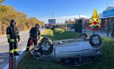 Auto fuori strada alle porte di Mondovì: illesa la conducente 