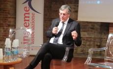 VIDEO - Icardi (Regione) a Dogliani: "Se la sanità pubblica non sarà riformata rischia l'implosione"