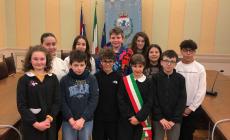 Dogliani: si è insediato il nuovo consiglio comunale dei ragazzi guidato da Arianna Porro 