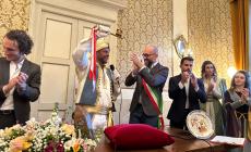 Carnevale di Mondoví: la consegna delle chiavi della città Sua Maestá il Moro. E scambio dei ruoli. 
