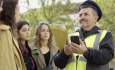 È l'artista piozzese Pippo Bessone il protagonista del nuovo spot di "Tabui", l'app innovativa per il turismo. QUI IL VIDEO