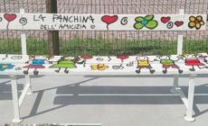 Vicoforte: nuove panchine colorate da Katia Delpiano