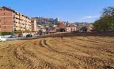 Mondovì, ripristino definitivo di Parco Europa: conclusa la semina del tappeto erboso