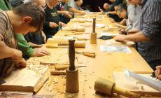Niella: ultimato il corso di scultura su legno