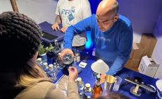 «Il gin? Siamo a Natale, mi auguro che un sorso possa essere di buon auspicio»