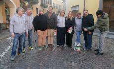 VIDEO - I conduttori di Linea Verde giocano alle bocce quadre a Carrù