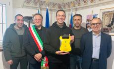 Donato un nuovo defibrillatore alla comunità di Roburent
